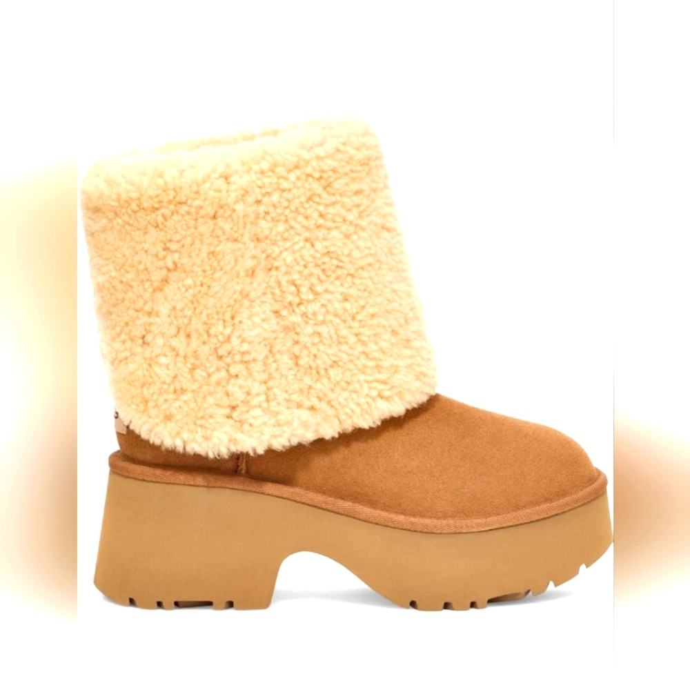 UGG Classic New Heights Cuffable SZ 9